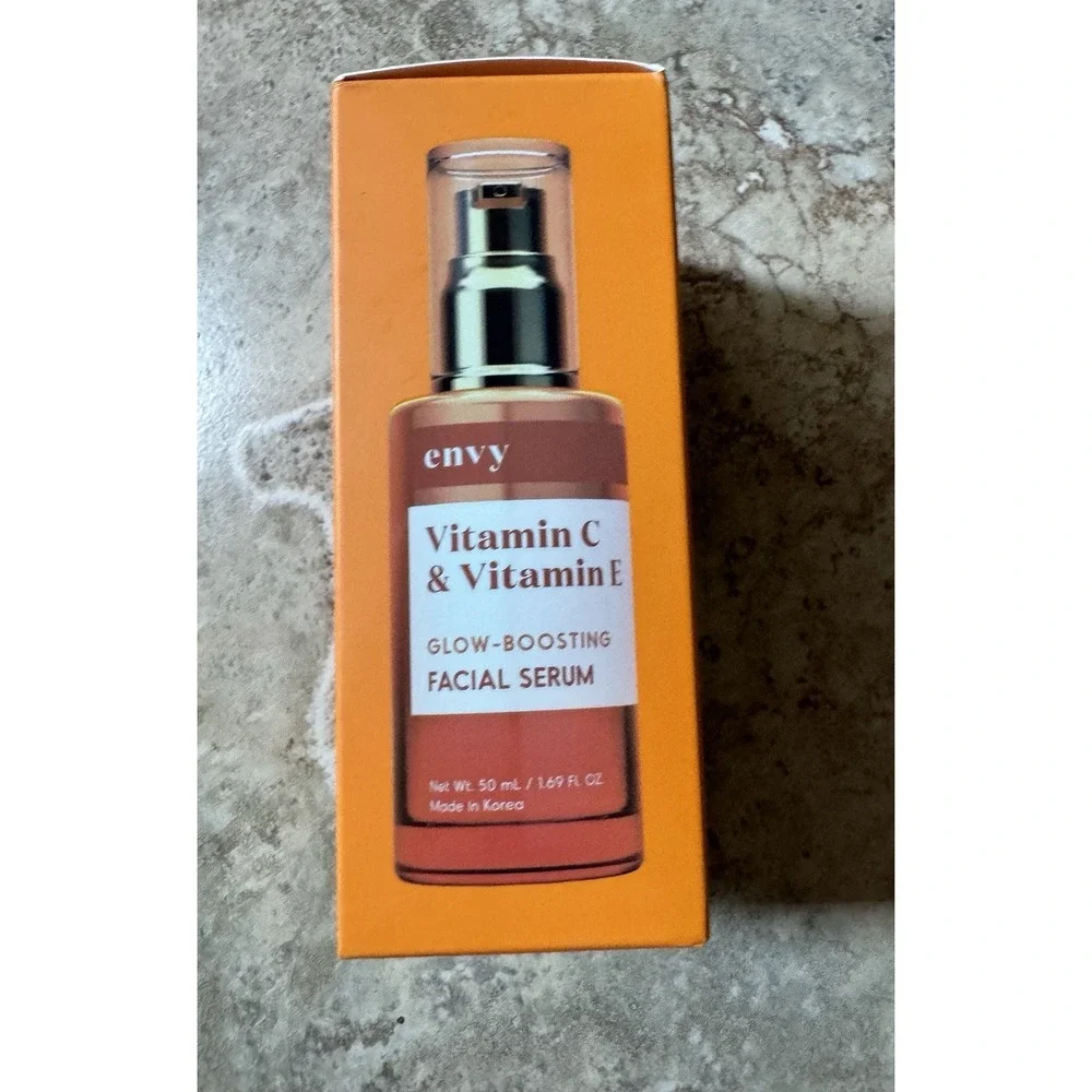 ENVY Vitamin C & Vitamin E Glow-Boosting Facial Serum 1.69‎ Fl OZ. New Sealed